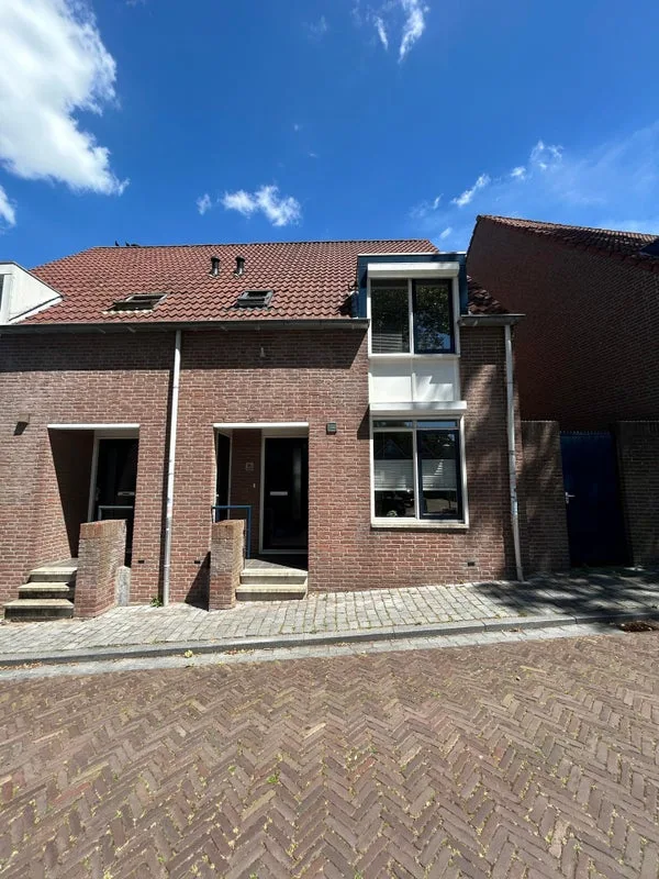recent house