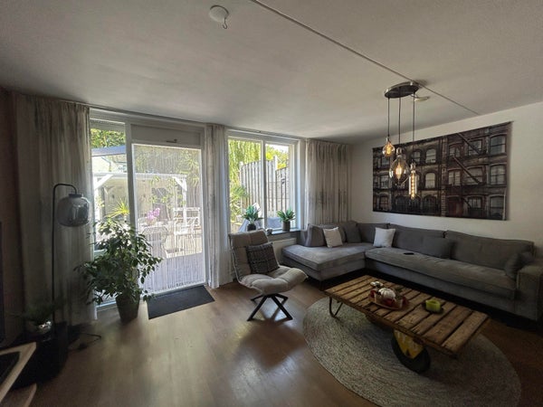 House Image 4