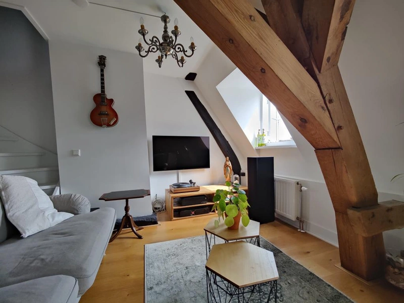 House Image 2