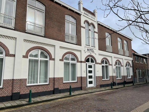 House Image 2