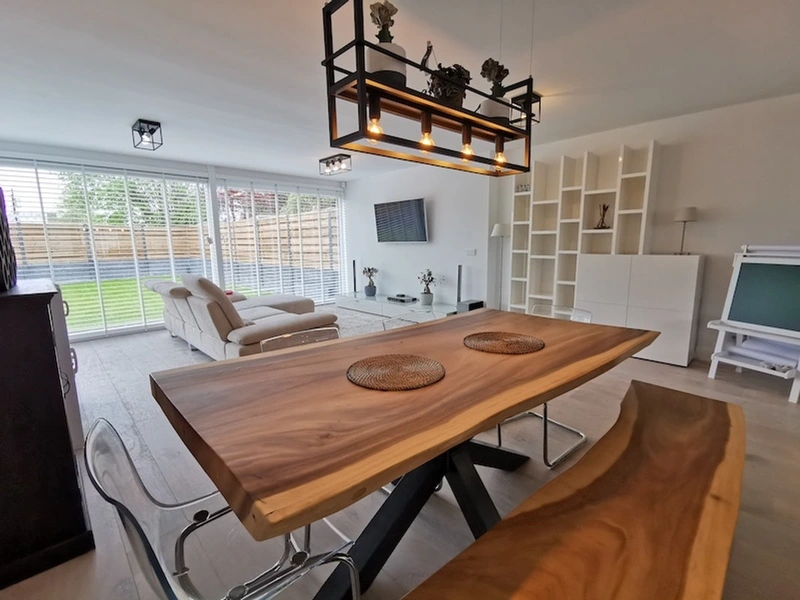 recent house