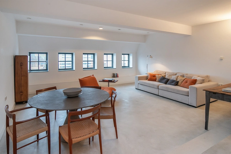 recent house