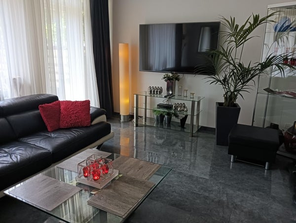 House Image 4