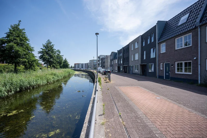 House Image 2