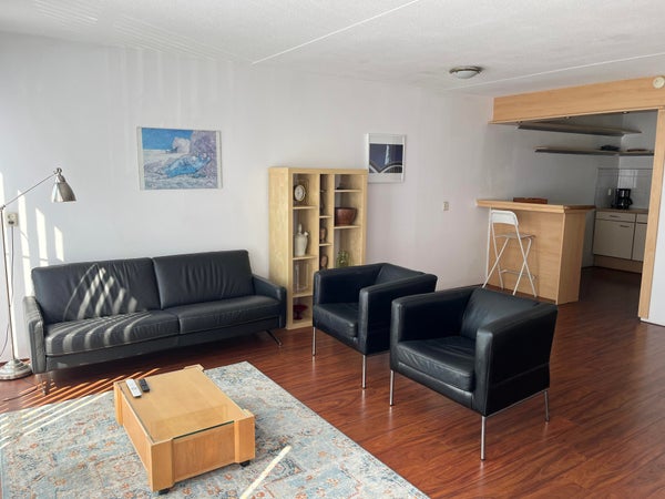 House Image 4