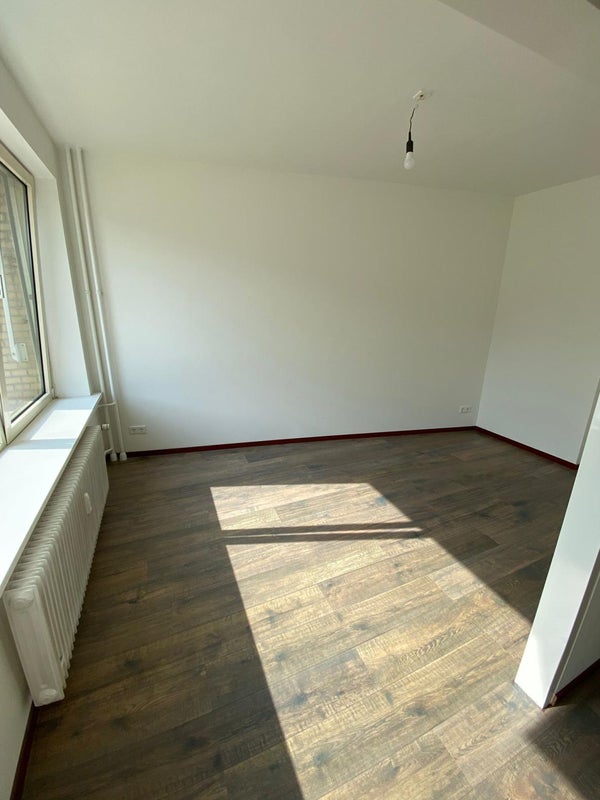 House Image 3