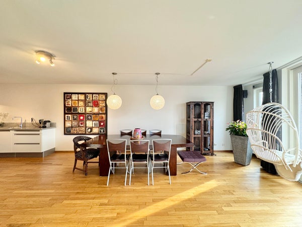 House Image 4