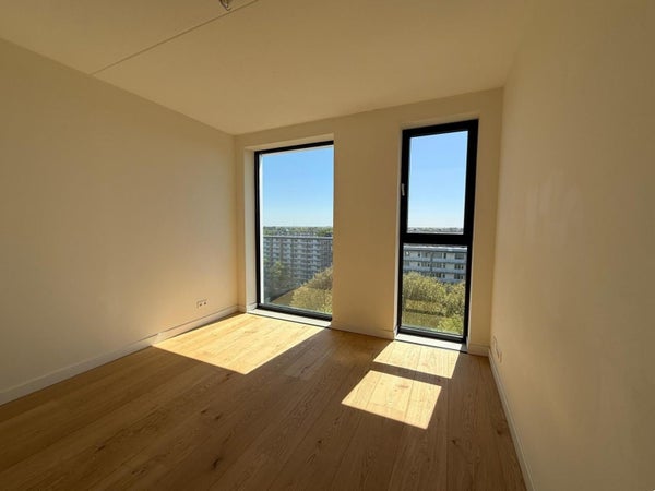 House Image 5