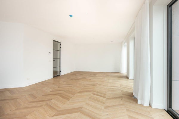 House Image 5