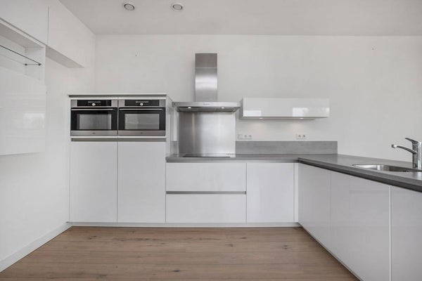House Image 3
