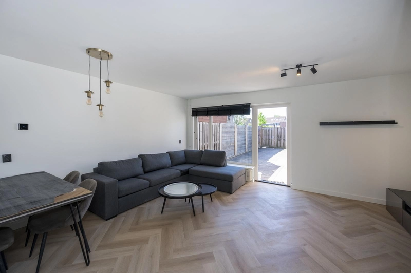 House Image 5