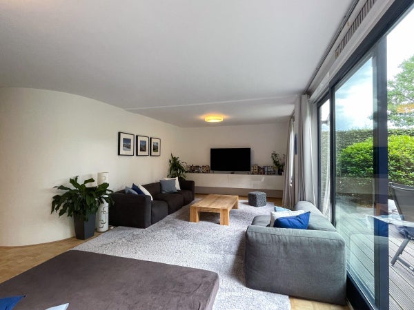 House Image 4