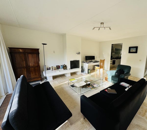 House Image 4