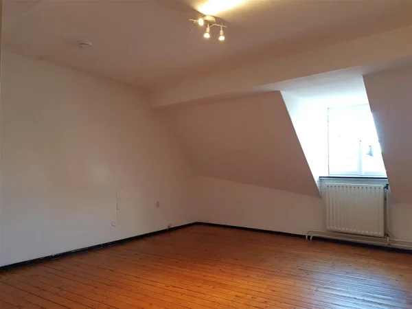 House Image 2