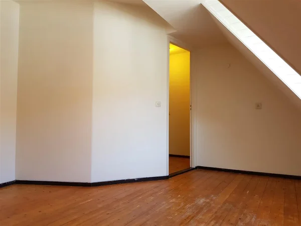 House Image 5