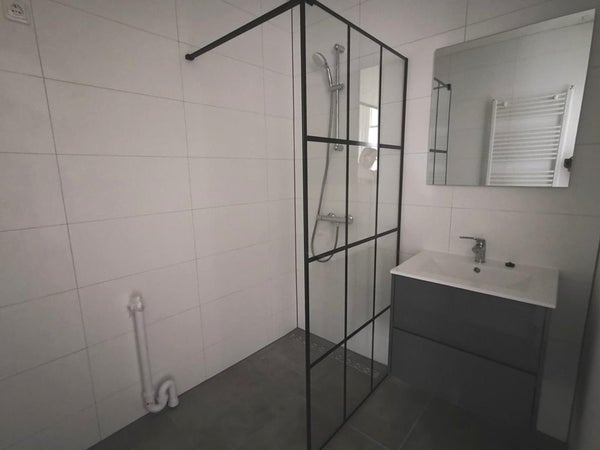 House Image 4