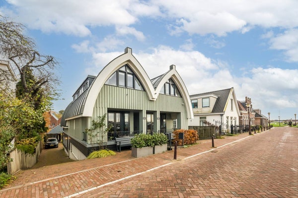 recent house