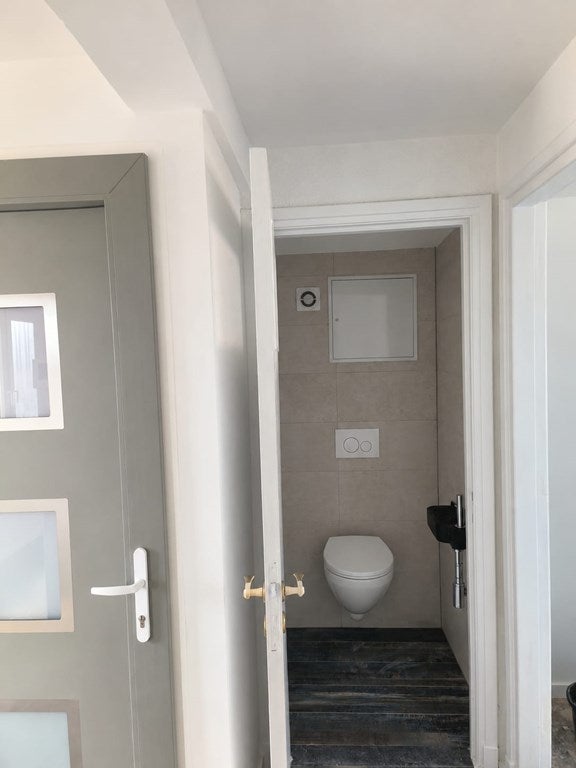 House Image 4