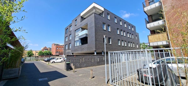 House Image 2