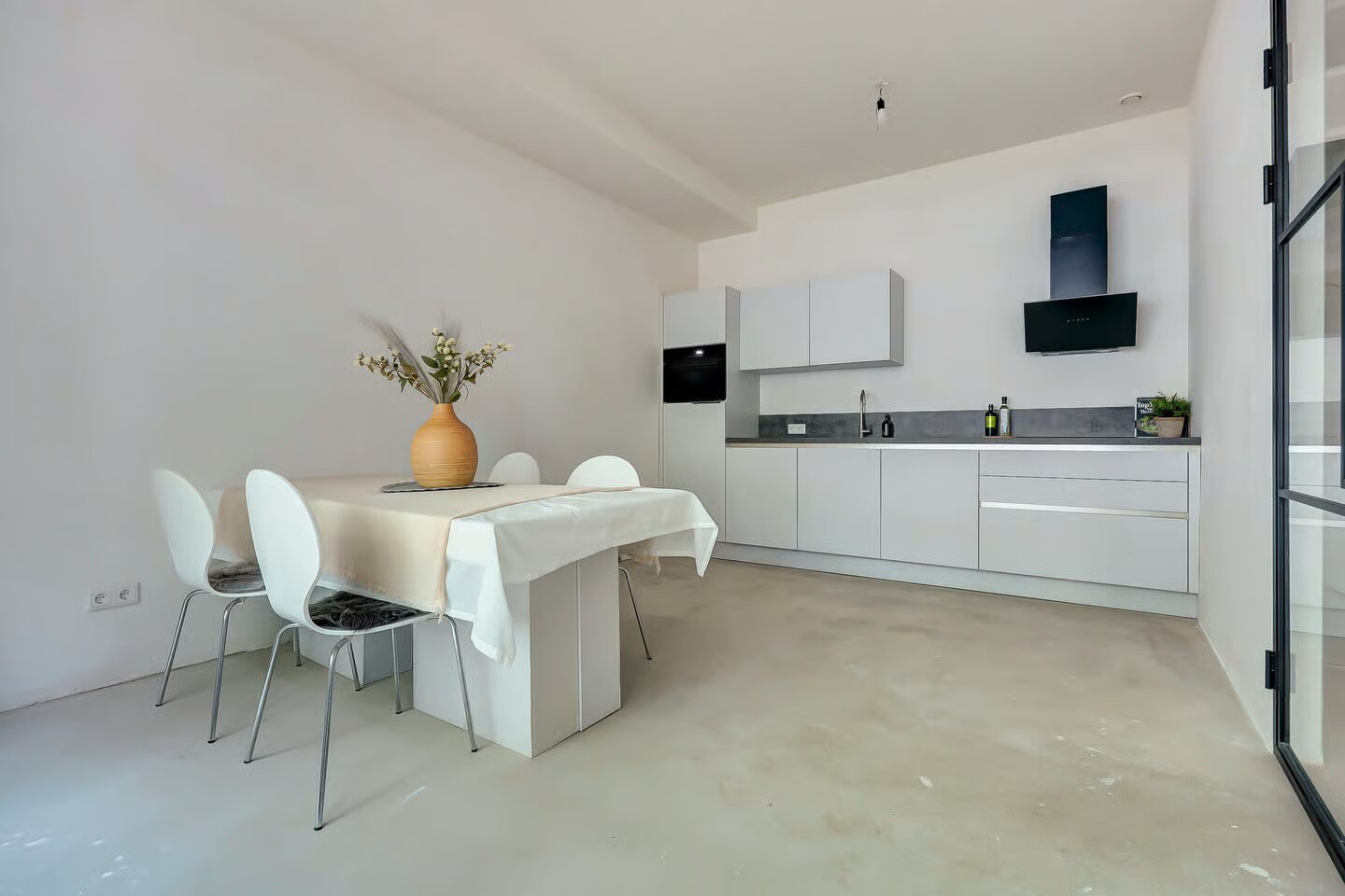 House Image 5