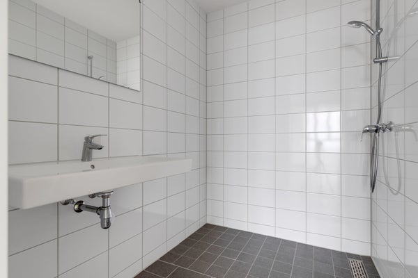 House Image 4