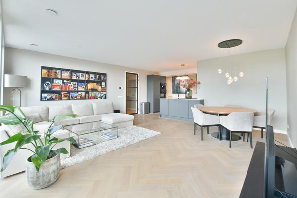 House Image 3