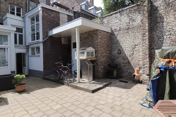 House Exterior