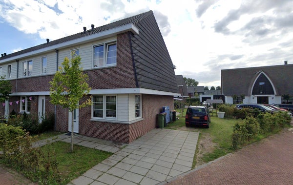 House Image 2