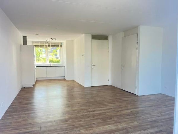 House Image 5