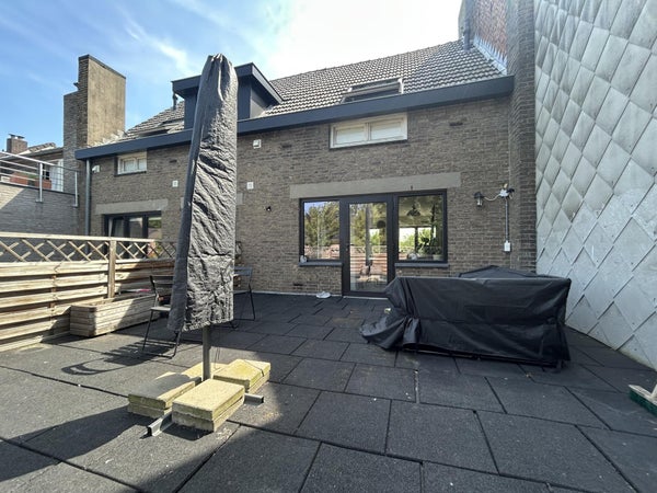 House Image 2