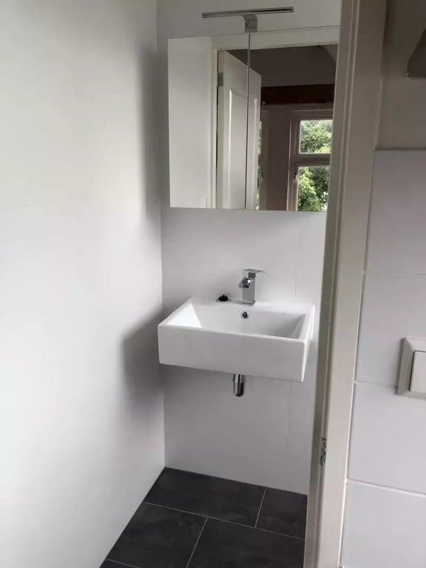 House Image 5