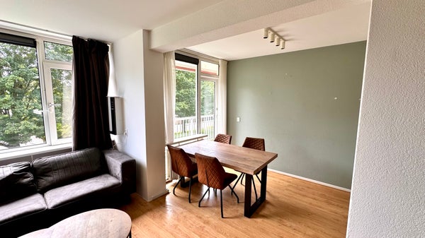 House Image 4