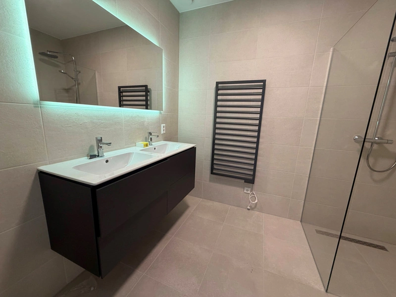 House Image 4