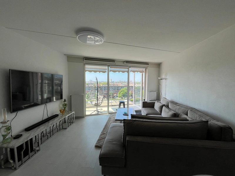 House Image 2