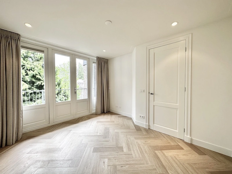 House Image 5