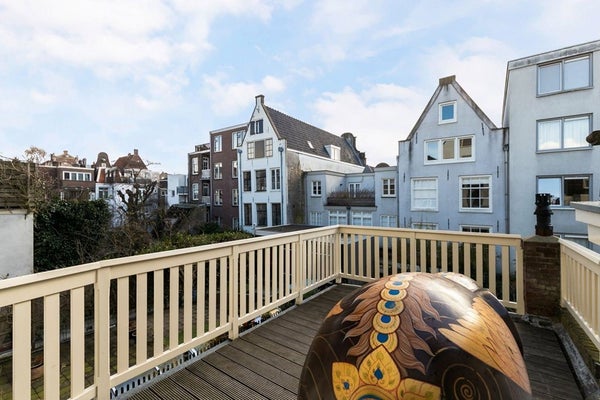 House Exterior