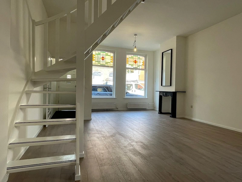 House Image 5