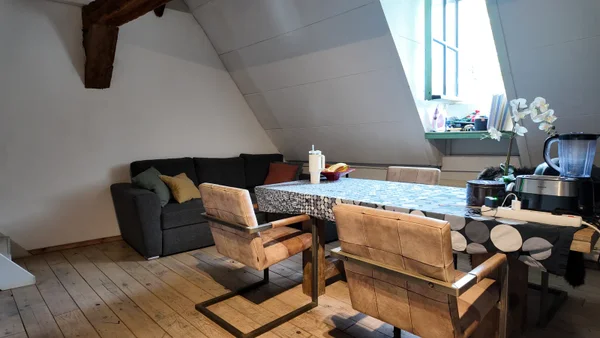 House Image 2
