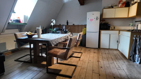 House Image 4