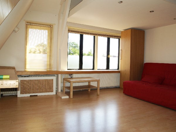 House Image 3