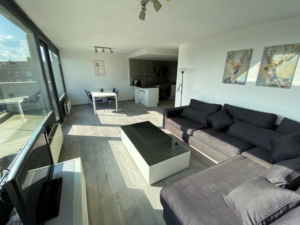 House Image 2