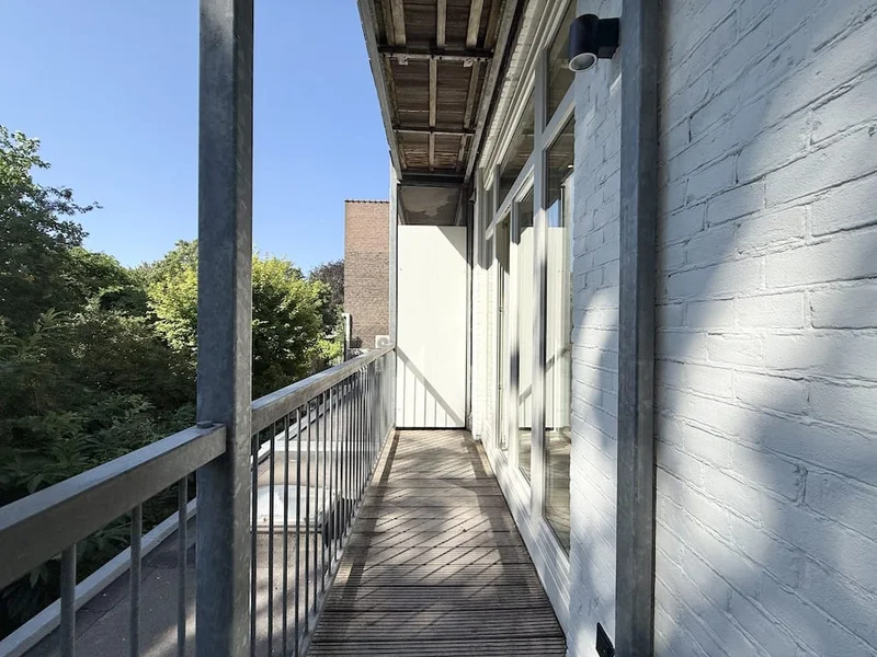 House Image 4