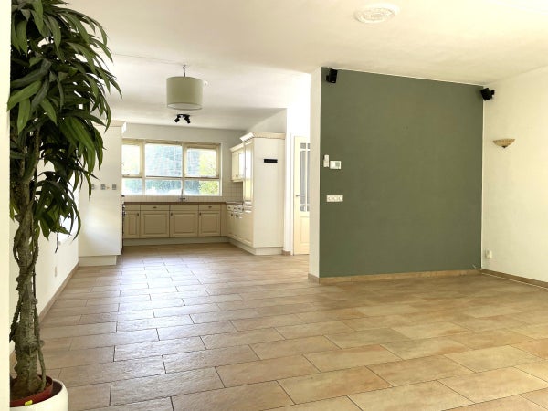House Image 3