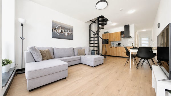 House Image 2