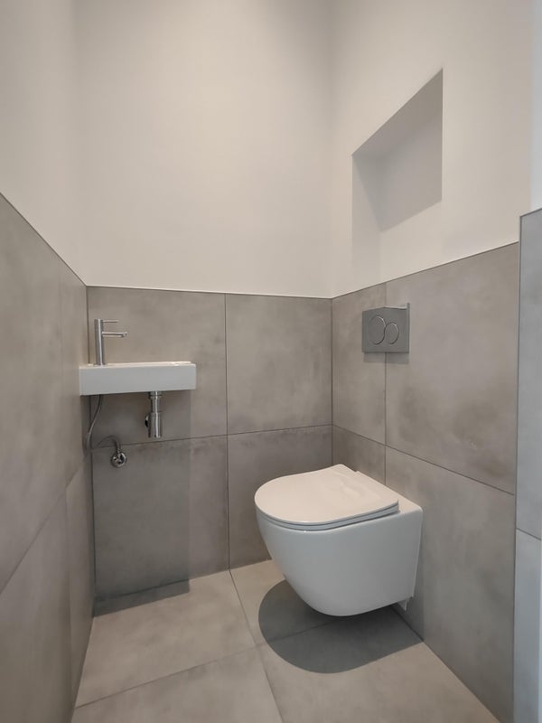 House Image 4