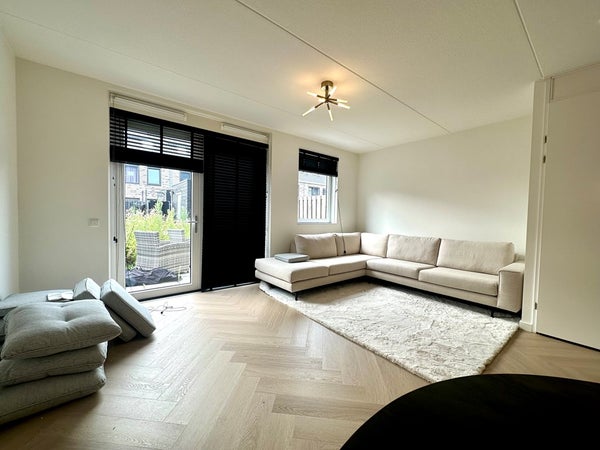 House Image 5