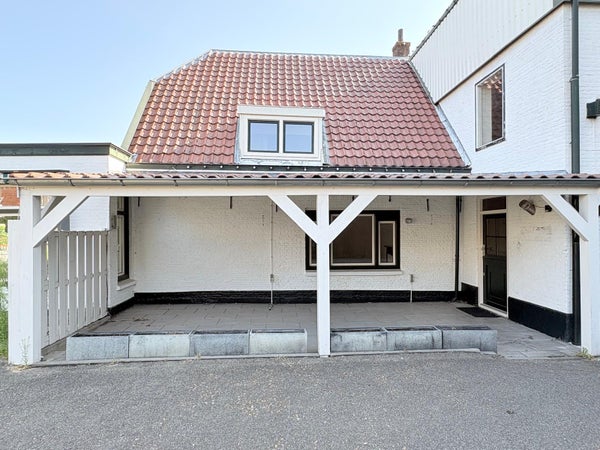 House Image 3