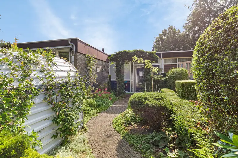 House Image 2