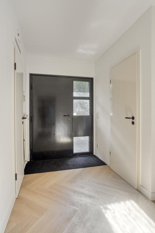 House Image 5