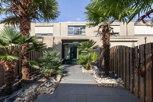 House Image 2
